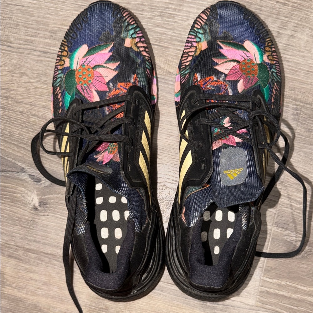 Adidas UltraBoost 20 Chinese New Year Floral Men’s Size 9 – Like New